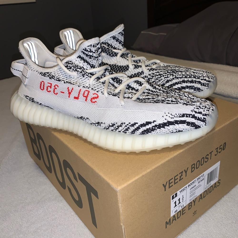 Yeezy Adidas Boost 350 V2 Zebra